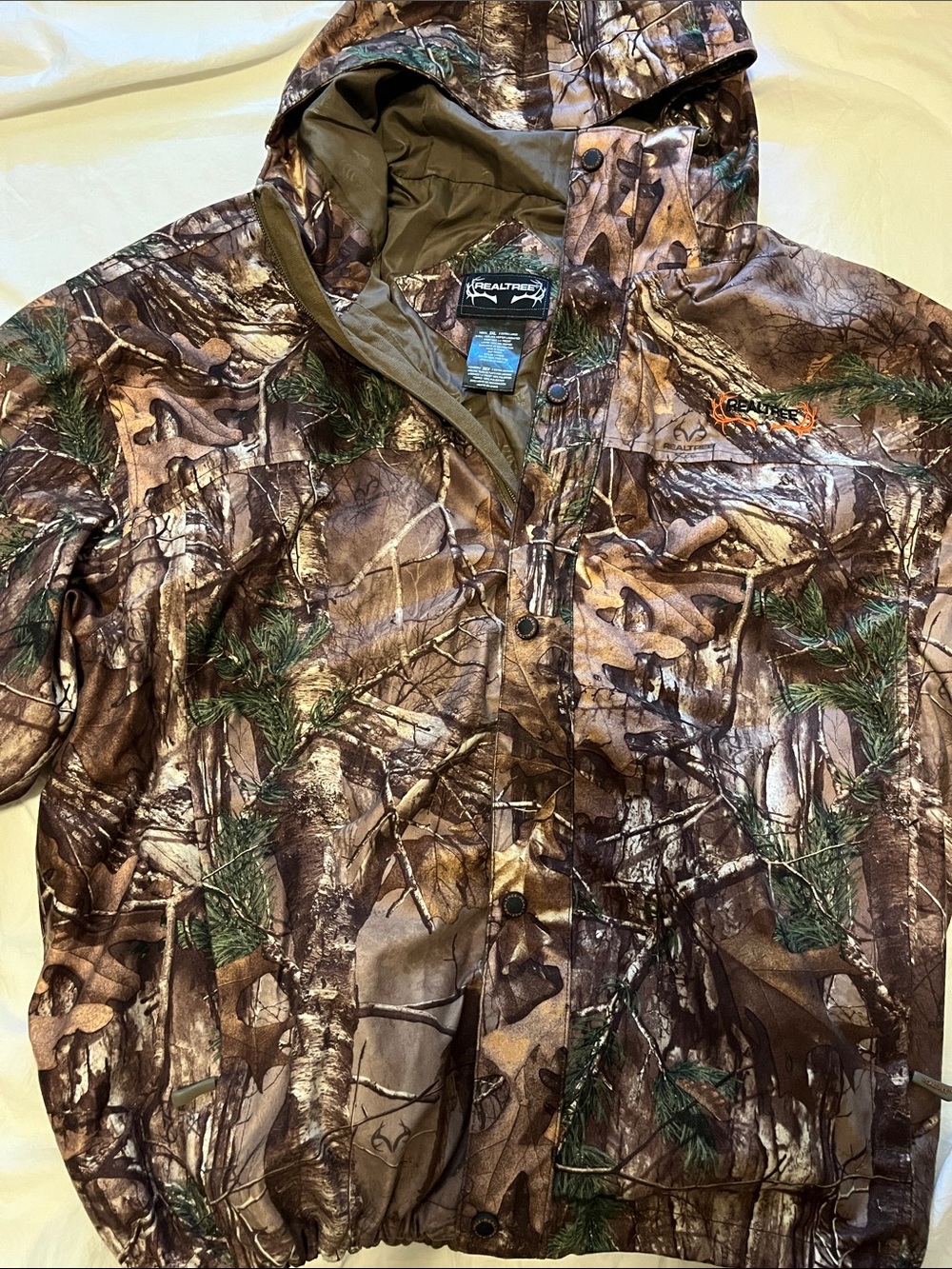 Realtree Camouflage Hooded Raincoat in Brown and Green - 2XL